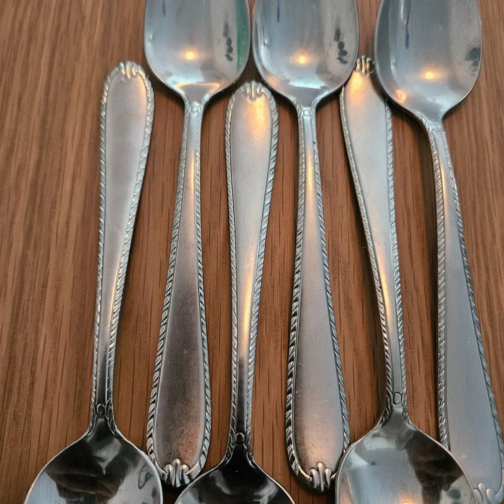 Set‎ of 6 spoons beaded rope edge pattern silvertone